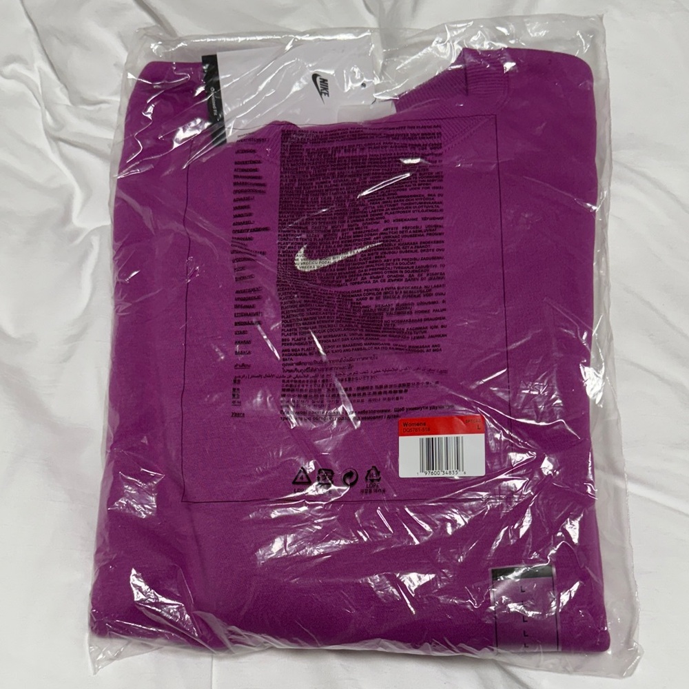 Nike Vibrant Purple Pink Cropped Crewneck